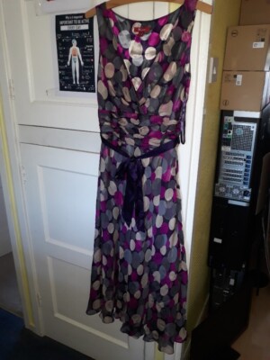 FASHION . Monsoon silk dress size 